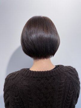 ジュール 新宿三丁目(Joule) 大人かわいいショートボブ〔新宿三丁目〕