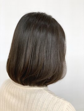 クオリス 上板橋店(QUALIS) 20代30代40代、Aラインナチュラルボブ/ツヤ髪/小顔ワンカール