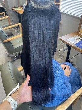 ビス フルール 日暮里店(Vis fleur) ブルーブラック◎小國綾か