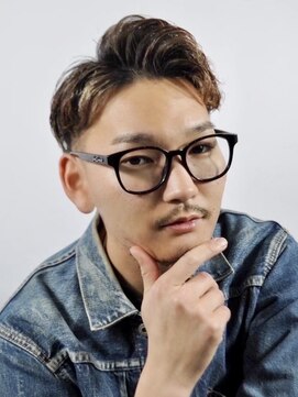 ヒロ銀座 バーバーショップ 札幌本店(HIRO GINZA BARBER SHOP) ツーブロックxフェード