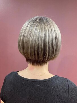 キタロウ (kitaro) 2ブロックショート＋シルバー系カラー