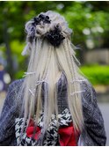 トレンドハーフアップ