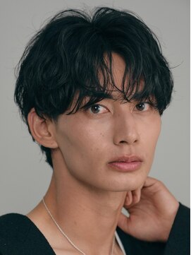 テン 心斎橋(tenn.) 心斎橋シャドウパーマセンターパートツイストスパイラルパーマ●