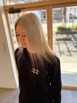 エミーバイモアムー(Emmie byMoremuu) 【アイリ】ホワイトベージュ