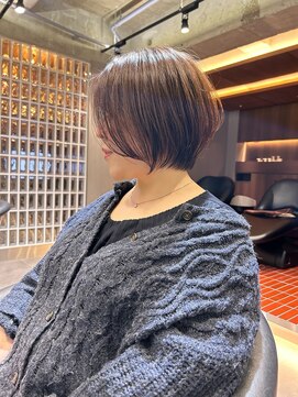 ロンド エメ 柏(Lond aimer) ショートくびれ丸みショートボブハイライトイメチェン髪質改善柏