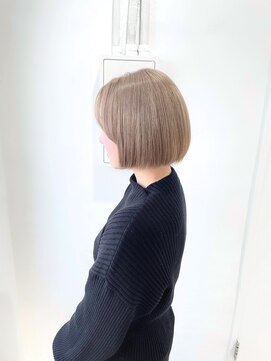 ミュー(Mu) ミルクティーベージュ　ショートボブ