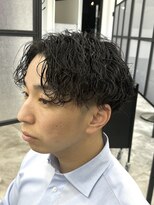 シーバイスリー 綱島(C×3) 波巻きパーマ×センターパート