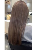 アルバサンス(albasanz)&nbsp;柔らか透け感ベージュの艶ロング