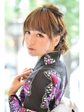 ケーツー心斎橋 クイーンズガーデン バイ ケーツー(K two QUEEN'S GARDEN by K two) 【K-two心斎橋】フェミニンウェーブ~小顔ルーズアレンジ~