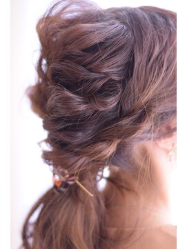 イースタイル 一社店(e style) フィッシュボーンのローポニールスタイル