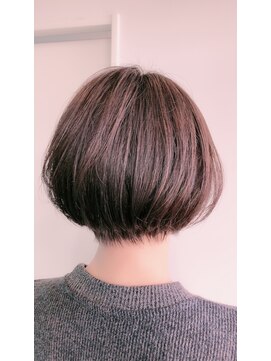 クローバーズ(CLOVERS) 大人っぽショートなボブ