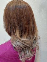 タエビスアリッサム(Taebis Alyssum) グラデーションカラー(グレイカラー、グレイヘア、脱白髪染め)