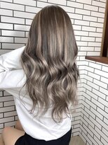 ラフ バイ マグ 南松本(R.A.F. by Mag)&nbsp;10代20代大人かわいいハイライトシールエクステ