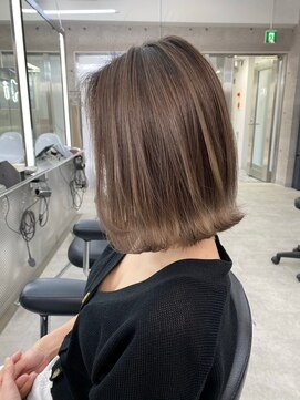 イキ 表参道(iki omotesando) モード/無造作ウェーブ/大人ガーリー[表参道駅]