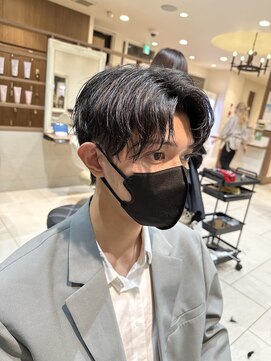 アッシュ 大泉学園店(Ash) 無造作センターパート