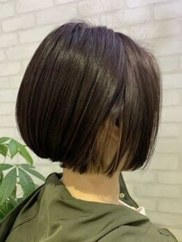 美容室セラヴィの写真/【磐田駅より車で10分】ダメージレス水素カラーを使用！《白髪の原因を作らない》サビない髪へ導きます。