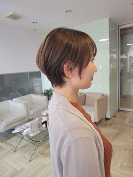 シェモアイグレック(chez-moi igrek) 20代30代40代大人可愛いきれいフォルムショート