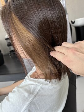 ルアナ(Luana) インナーベージュ＊外ハネボブ