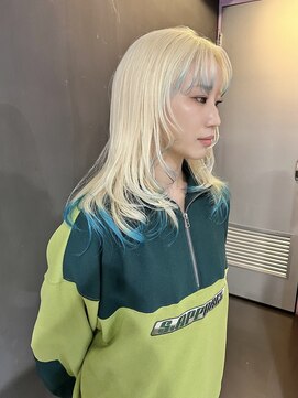 シリー(Silly) 抜きっぱなしブロンド×ターコイズブルー