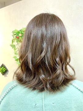 ブルーハワイ 外ハネMIX巻き