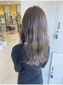 イルミナダブルカラー オリーブグレージュ ロング