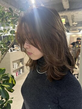 フラッグ ヘアー 天神西通り店(Flag HAIR) シアベージュ　ミディアム