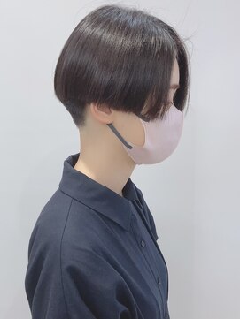 モリオフロムロンドン 松戸店(Morio from London) 【メンズ 松戸 岩口】耳かけツーブロック黒髪ハンサムショート