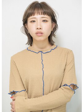 イル(ill) オン眉 レイヤー ウルフ