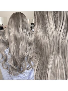 リノート バイ エゴル 太田川(Linoet by ENGOL) シルバーシャドウルーツバレイヤージュ