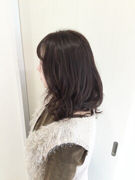 イーリャ(I-Rya) ピンクベージュ