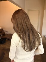 カータ(CARTA)&nbsp;オリーブすぎないブラウンカラー