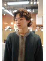 エディ(Edy)&nbsp;波巻きスパイラルパーマブラウンカラー外国人風眉毛カット岡山