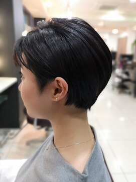 フラッグ ヘアー 天神西通り店(Flag HAIR) 上品◎コンパクトショート☆