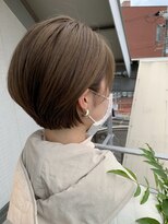 オーシャン(Ocean)&nbsp;[OCEAN Hair&Life藤原純] 白髪ぼかしハイトーンカラーショート☆