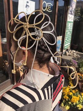 ギャロップヘアー 卒業式ヘアセット×袴着付け