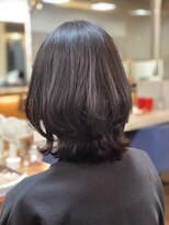 ミオ パーチェ ヘア(mio pace hair) ミディアムレイヤー～ウルフ・くびれ～