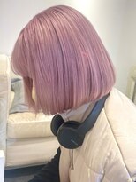 ベレーザ 渋谷(BELEZA)&nbsp;3670ベビーピンクぱっつん前髪ホワイトピンクハイトーンカラー