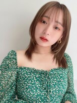 ハニーシブヤ(HONEY shibuya)&nbsp;内巻きウルフ顔周りレイヤーシースルーバング