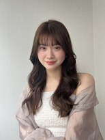 ネイヴィル オモテサンドウ(navile omotesando)&nbsp;流れる顔まわり×赤みなしブラウンベージュ