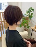 ショートボブ