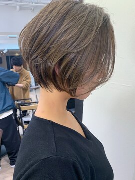 バンプ ギンザ(BUMP GINZA) 30代/40代/50代・絶壁解消×くびれショートボブ【浅野】