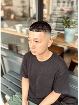 クフィア メンズヘアカンポ なんば日本橋店(CUFFIA MEN'S HAIR CAMPO) クロップスタイル　スキンフェード