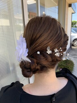 ヘアールーム ミルゥ(hair room MILOU) 編み込みサイドシニヨン☆