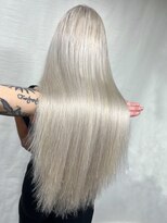 テイス 新宿(TACE)&nbsp;ホワイトカラー[ネビージュ/黒髪/小顔/新宿]