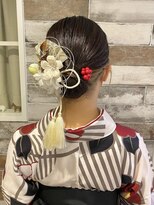 ネオリーブ チロル 横浜西口店(Neolive CiroL.) 横浜／卒業式／アレンジ／横浜駅近/着付け