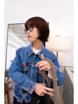 シカ(sica) 春夏の暖色レッドブラウンボブスタイル