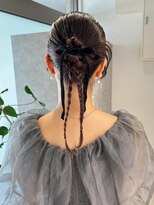 ムーン バイ ケンジ(moon by KENJE)&nbsp;（hinari）カチモリヘアヘアセット/リボンアレンジ