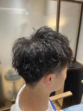 リタ オム 大宮店(RITA HOMME) シャドーパーマ