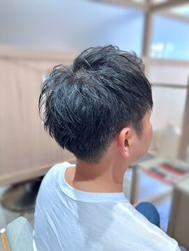 クルム(KURUMU) アップバングショートヘア