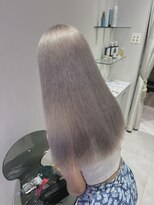 プライズ 成増店(prize)&nbsp;シルバーカラーグレーカラーブリーチハイトーン